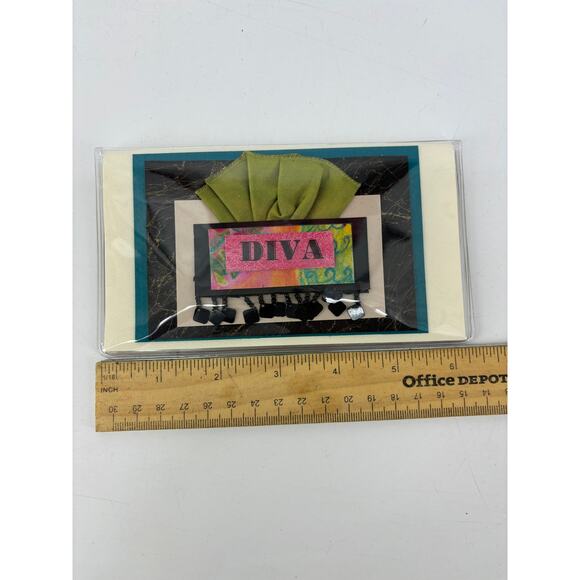 Diva Handmade Wallet Scarf Beads Cardstock Clear Checkbook Wallet - Picture 6 of 8